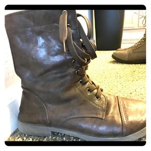 Rue21 Brown Lace Up Combat Boots Size M 7/8